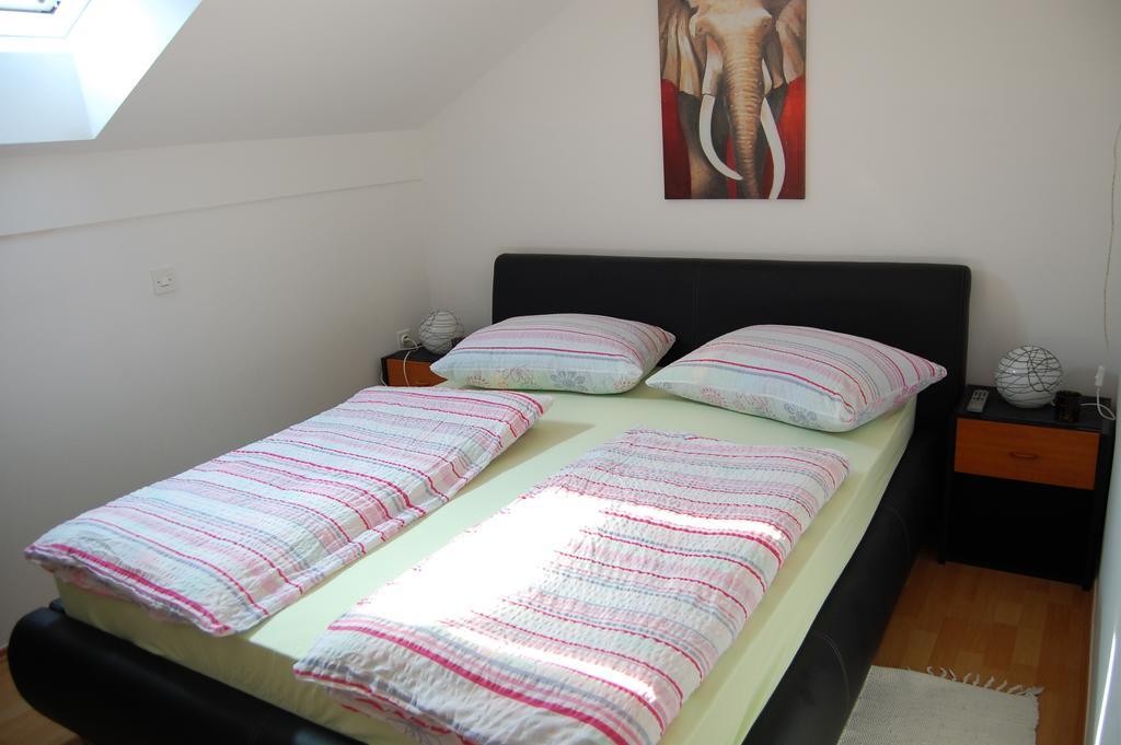 Rooms Hisa Divino Ptuj Room photo